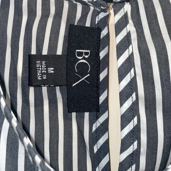 Top - Picture 3 of 4